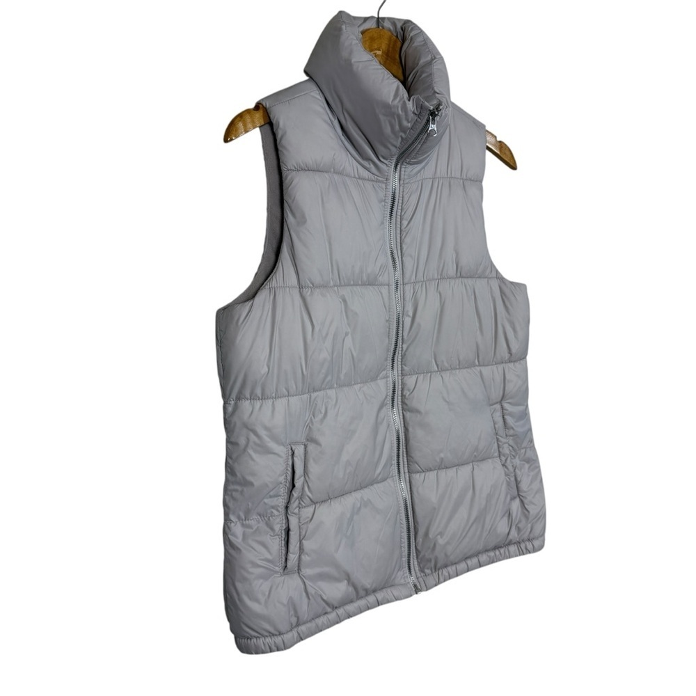 Old Navy Women’s Puffer Vest Light Khaki XS Sleeveless Full Zip Mock Neck - Picture 2 of 7